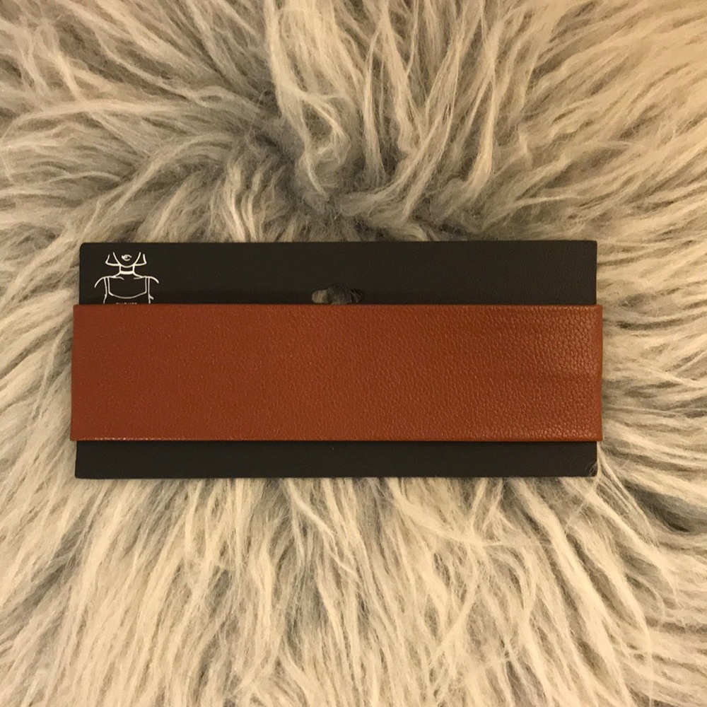 Thick leather neck choker